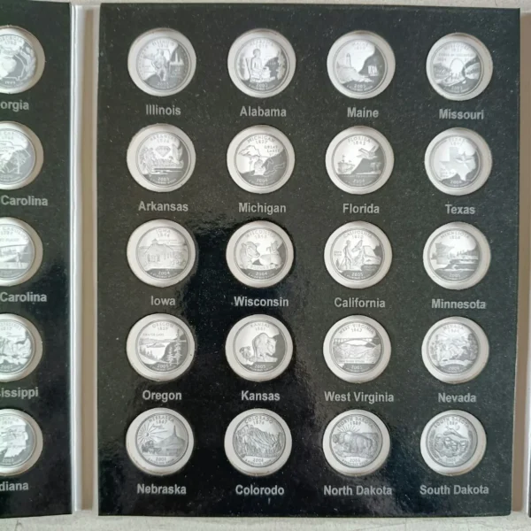 ALB008.- Álbum de 25 centavos de: Estados y Territorios + Álbum de 25 ctvs de Parques Nacionales de USA, Numismática, Coleccionable